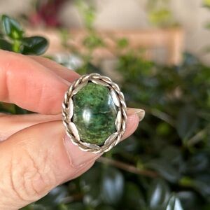 Vintage Sterling Silver and Nephrite Jade Ring